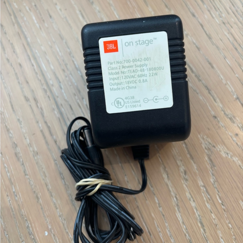 JBL On Stage Black Power Supply